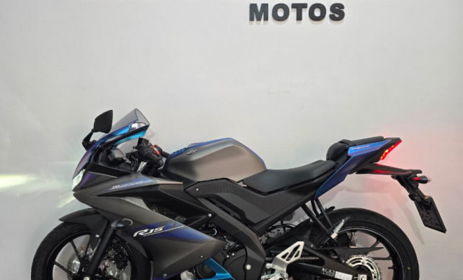 YAMAHA YZF R-15 155 ABS 2025 Gasolina-4