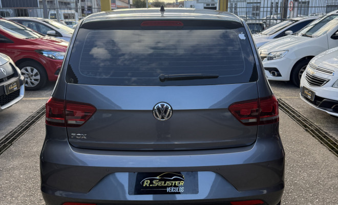 VW - VolksWagen Fox Connect 1.6 Flex 8V 5p 2019 Flex-3