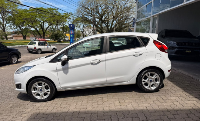 Ford Fiesta 1.6 16V Flex Mec. 5p 2015 Flex-4
