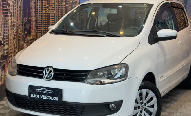 VW - VolksWagen Fox 1.6 Mi I MOTION Total Flex 8V 5p 2014 Flex-8