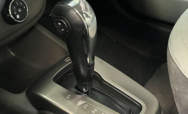 GM - Chevrolet SPIN LTZ 1.8 8V Econo.Flex 5p Aut. 2015 Flex-3