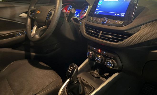 GM - Chevrolet ONIX SEDAN Plus LT 1.0 12V Flex 4p Mec. 2023 Flex-6