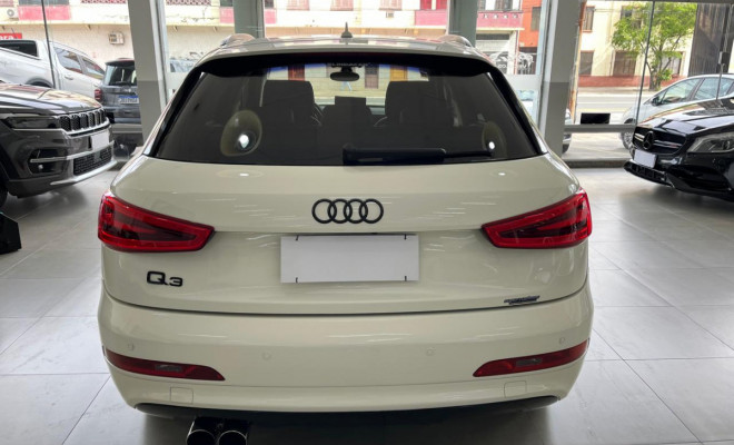 Audi Q3 2.0 TFSI Quat. 170/180cv S-tronic 5p 2013 Gasolina-0