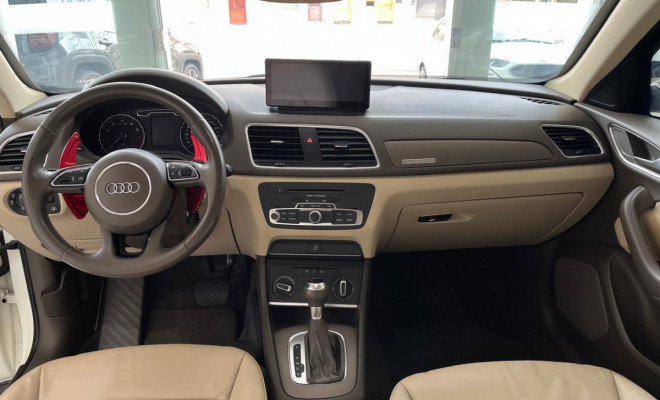 Audi Q3 2.0 TFSI Quat. 170/180cv S-tronic 5p 2013 Gasolina-9
