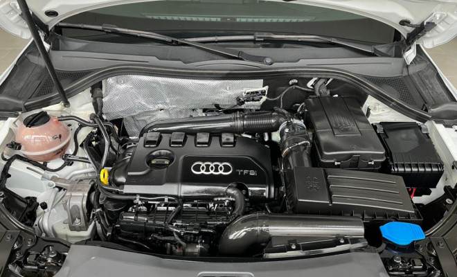 Audi Q3 2.0 TFSI Quat. 170/180cv S-tronic 5p 2015 Gasolina-5