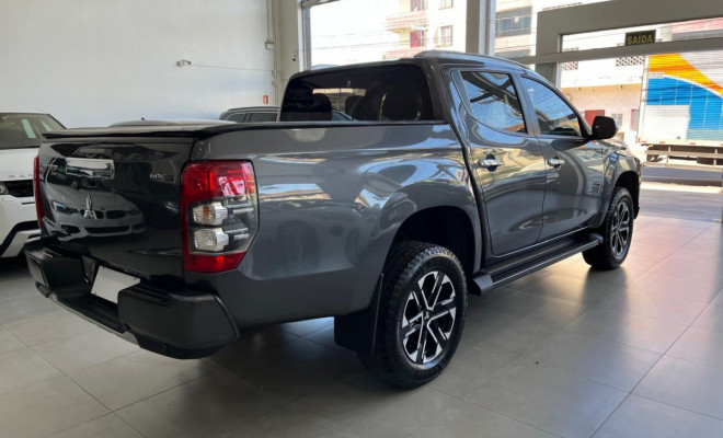 Mitsubishi L200 Triton Sport HPE 2.4 CD Diesel Aut. 2024 Diesel-0