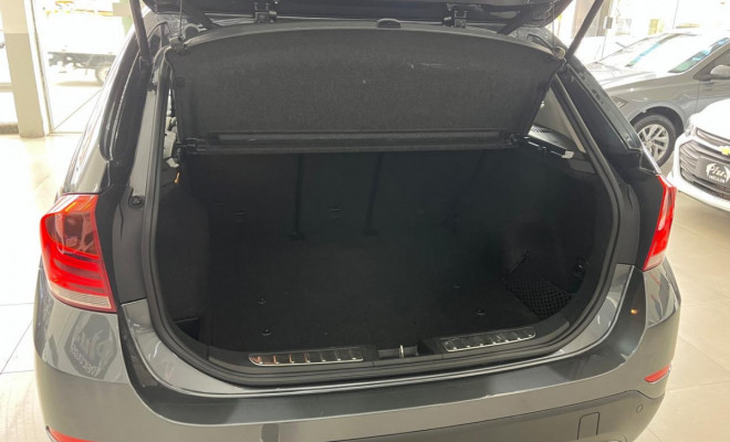 BMW X1 SDRIVE 20i 2.0/2.0 TB Acti.Flex Aut. 2015 Flex-16