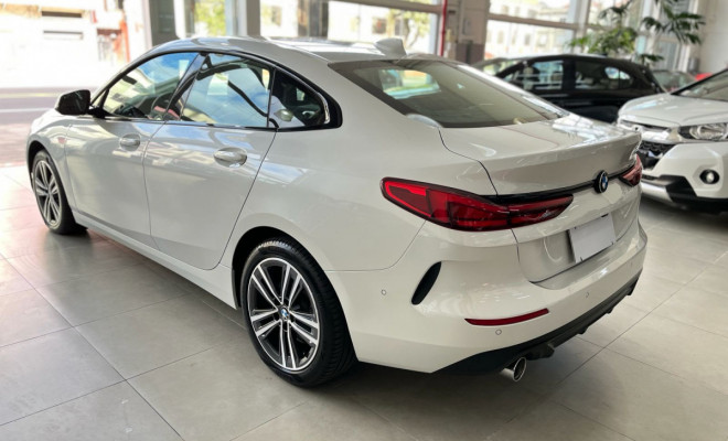 BMW 218i Gran Coupe Sport GP 1.5 Bi-Turbo 2021 Gasolina-8