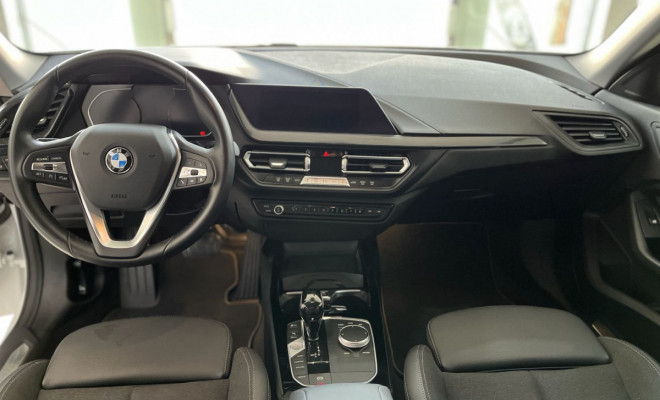 BMW 218i Gran Coupe Sport GP 1.5 Bi-Turbo 2021 Gasolina-6
