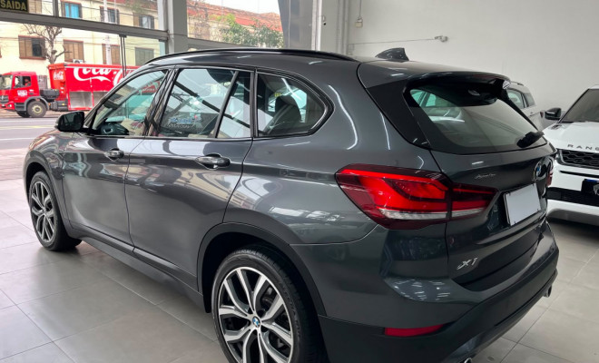 BMW X1 SDRIVE 20i 2.0/2.0 TB Acti.Flex Aut. 2022 Flex-4