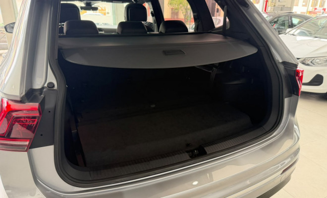 VW - VolksWagen TIGUAN Allspac R-Line 350 TSI 2.0 4x4 2019 Flex-7