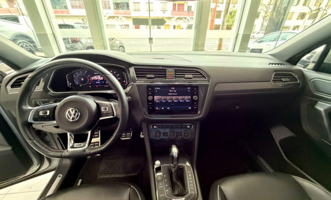 VW - VolksWagen TIGUAN Allspac R-Line 350 TSI 2.0 4x4 2019 Flex-4