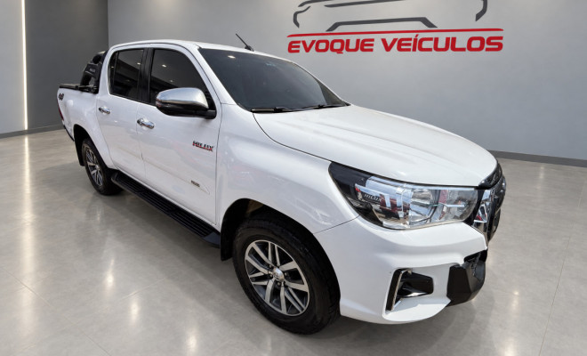 Toyota Hilux SW4 SR 4x2 2.7/ 2.7 Flex 16V Aut. 2020 Flex-6