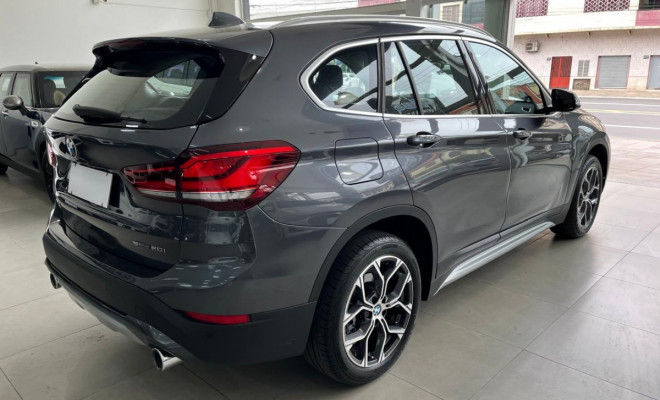 BMW X1 SDRIVE 20i 2.0/2.0 TB Acti.Flex Aut. 2021 Flex-3