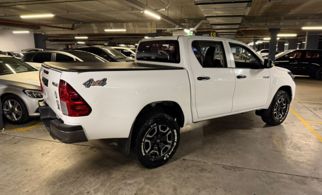 Toyota Hilux CD 4x4 2.8  Diesel Aut. 2024 Diesel-5