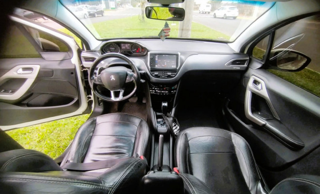 Peugeot 208 Griffe 1.6 Flex 16V 5p Aut. 2017 Flex-0