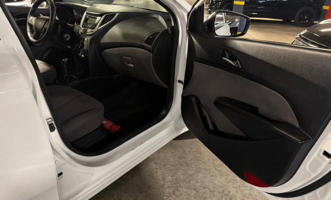Hyundai HB20S C.Plus/C.Style 1.6 Flex 16V Mec.4p 2014 Flex-3