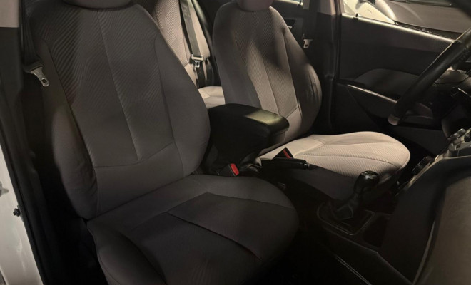Hyundai HB20S C.Plus/C.Style 1.6 Flex 16V Mec.4p 2014 Flex-4