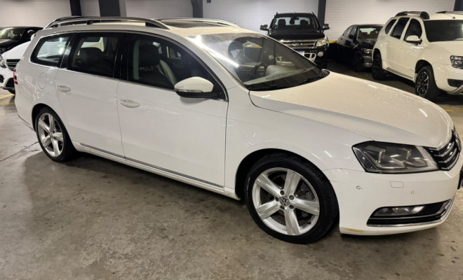 VW - VolksWagen Passat Variant Turbo 2.0 FSI Tiptron. 5p 2013 Gasolina-1