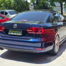 VW - VolksWagen JETTA Highline 2.0 TSI 16V 4p Tiptronic 2012 Flex-4