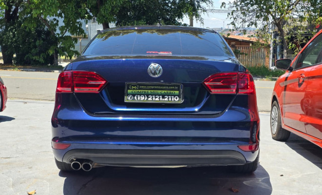 VW - VolksWagen JETTA Highline 2.0 TSI 16V 4p Tiptronic 2012 Flex-3
