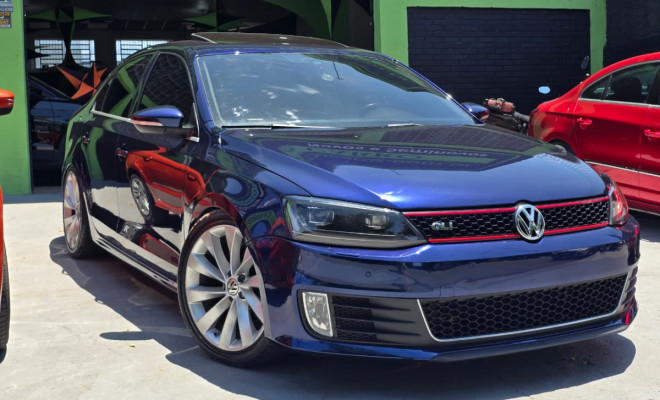 VW - VolksWagen JETTA Highline 2.0 TSI 16V 4p Tiptronic 2012 Flex-1
