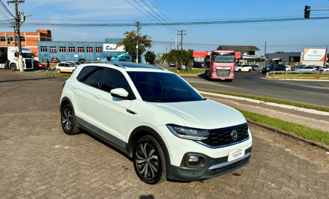 VW - T-Cross Hig. 250 TSI 1.4  Aut - 2021-2