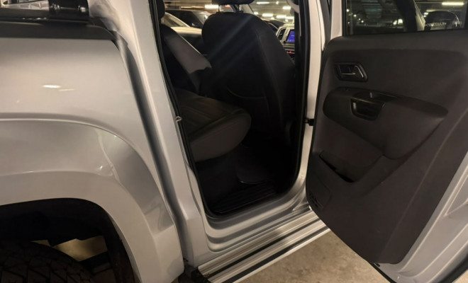 VW - VolksWagen AMAROK Highline CD 3.0 4x4 TB Dies. Aut. 2019 Diesel-4