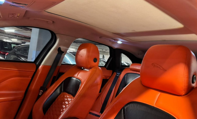 Jaguar F-Pace 3.0 R-Sport 340cv Aut. 2017 Gasolina-4