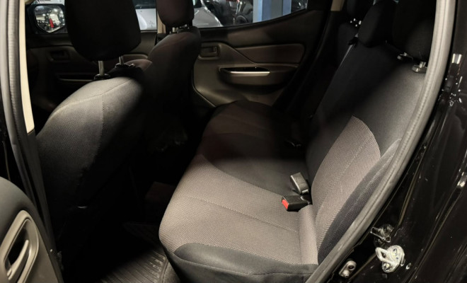 Mitsubishi Triton sport GLS AT 2022 Diesel-0