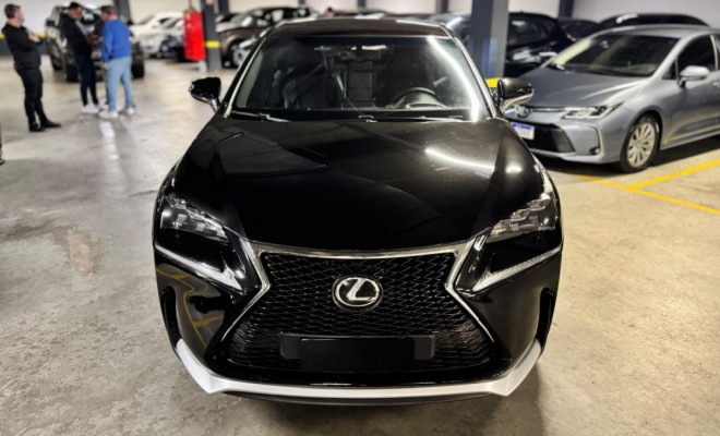 Lexus NX-200t F-Sport AWD 2.0 16v 238cv Aut. 2015 Gasolina-1