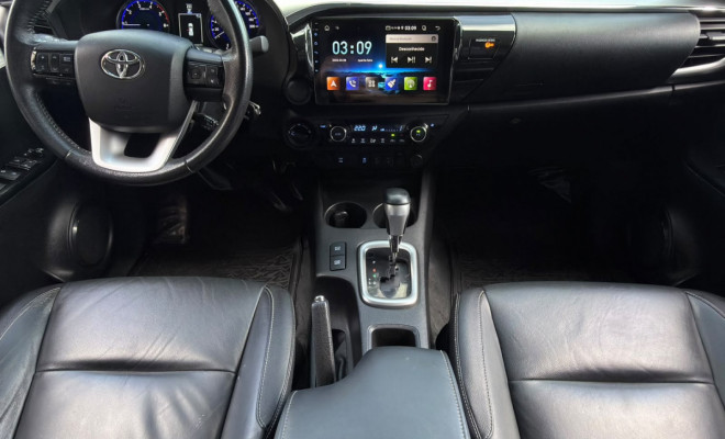Toyota Hilux CD SRV 4x4 2.8 TDI Diesel Aut. 2017 Diesel-4