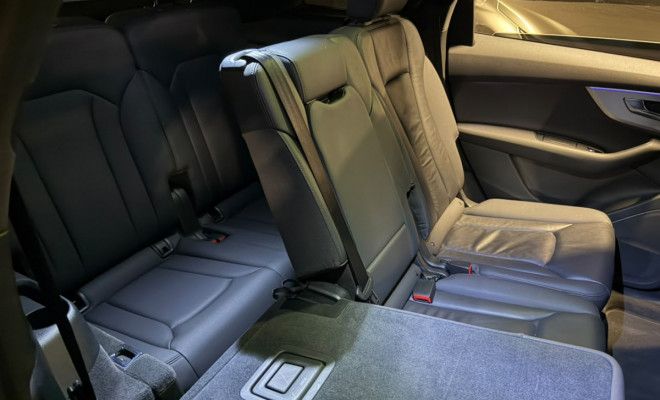 Audi Q7 S-Line 3.0 V6 TFSI Quattro Tiptronic 2022 Híbrido-13