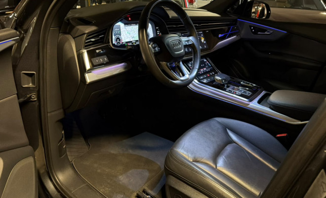 Audi Q7 S-Line 3.0 V6 TFSI Quattro Tiptronic 2022 Híbrido-14