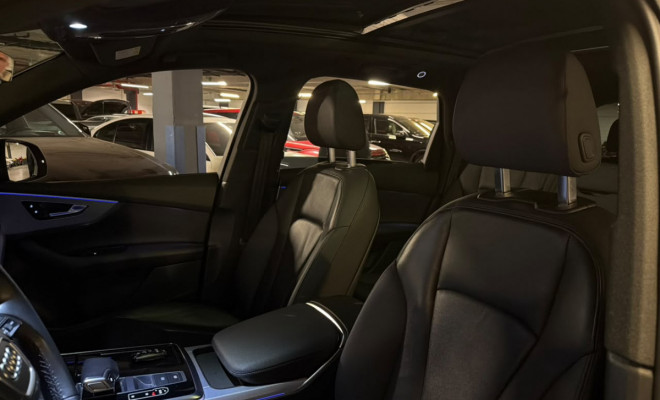 Audi Q7 S-Line 3.0 V6 TFSI Quattro Tiptronic 2022 Híbrido-17