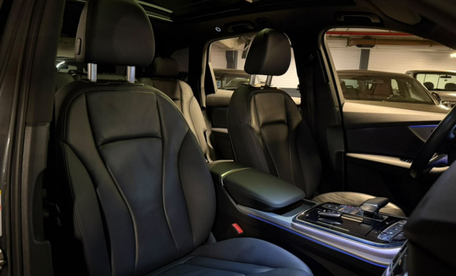 Audi Q7 S-Line 3.0 V6 TFSI Quattro Tiptronic 2022 Híbrido-16