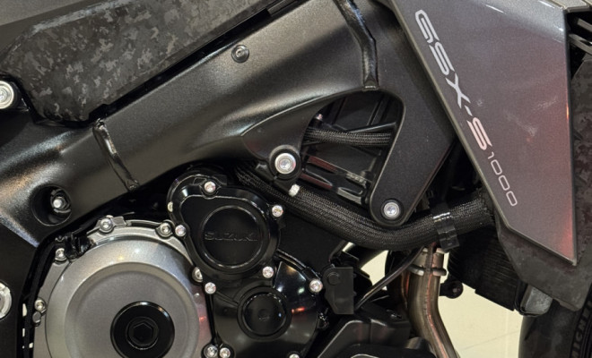 SUZUKI GSX-S 1000 2024 Gasolina-8