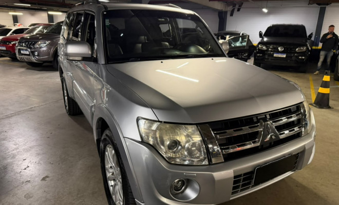 Mitsubishi Pajero HPE Full 3.2 4x4 T.I.Dies. 5p Aut 2012 Diesel-15