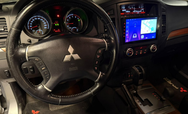 Mitsubishi Pajero HPE Full 3.2 4x4 T.I.Dies. 5p Aut 2012 Diesel-14
