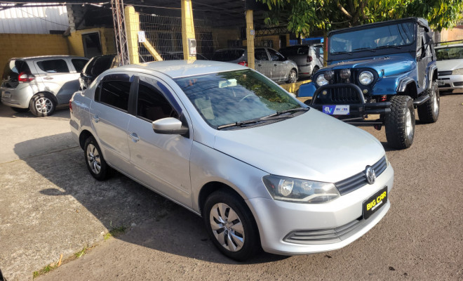 VW - VolksWagen VOYAGE 1.0/1.0 City Mi Total Flex 8V 4p 2013 Flex-6