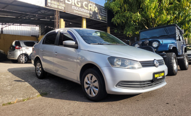 VW - VolksWagen VOYAGE 1.0/1.0 City Mi Total Flex 8V 4p 2013 Flex-12