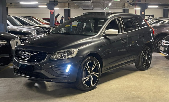 Volvo XC 60 T-5 R-DESIGN 2.0 FWD 5p 2017 Gasolina