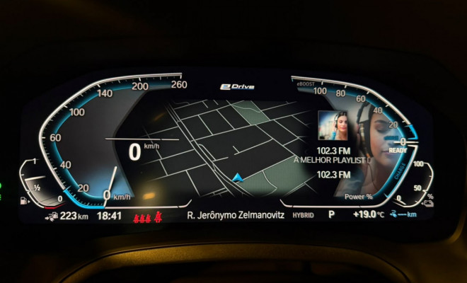 BMW 330e M Sport 2.0 Turbo Aut. (Híbrido) 2022 Elétrico-8