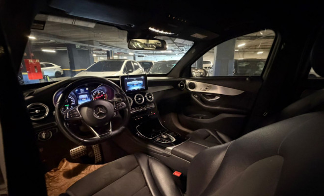 Mercedes-Benz GLC 250 Sport 4MATIC 2.0 TB 16V Aut. 2017 Gasolina-3