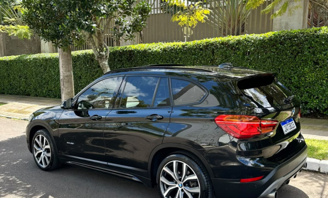BMW X1 XDRIVE 25i Sport 2.0/2.0 Flex Aut. 2016 Flex-8