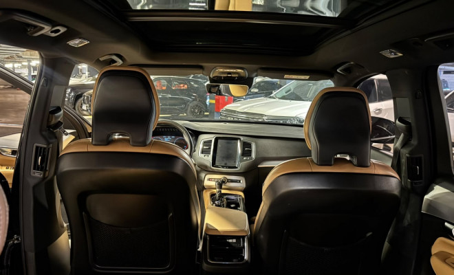 Volvo XC 90 T-6 MOMENTUM 2.0 320cv 5P 2019 Diesel-6