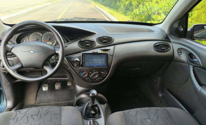 Ford Focus 1.6 S/SE/SE Plus Flex 8V/16V  5p 2008 Flex-2