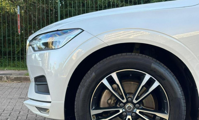 Volvo XC 60 D-5 MOMENTUM 2.0 AWD Diesel 5p 2019 Diesel-4
