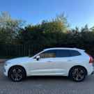 Volvo XC 60 D-5 MOMENTUM 2.0 AWD Diesel 5p 2019 Diesel-1