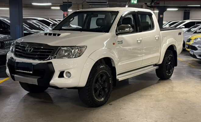 Toyota Hilux CD SR D4-D 4x4 3.0  TDI Dies. 2015 Flex-19